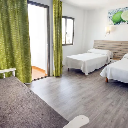 The Palm Star Ibiza - Adults Only *