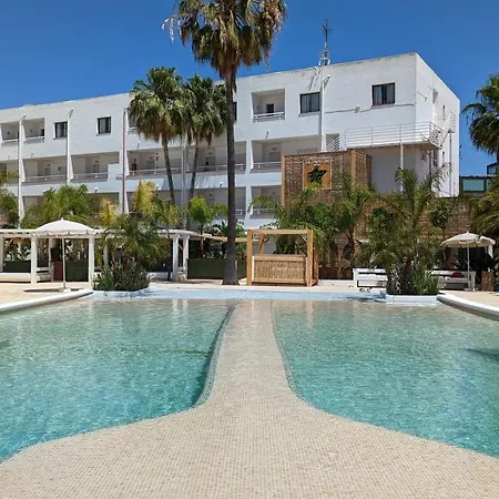 The Palm Star Ibiza - Adults Only Appartamento
